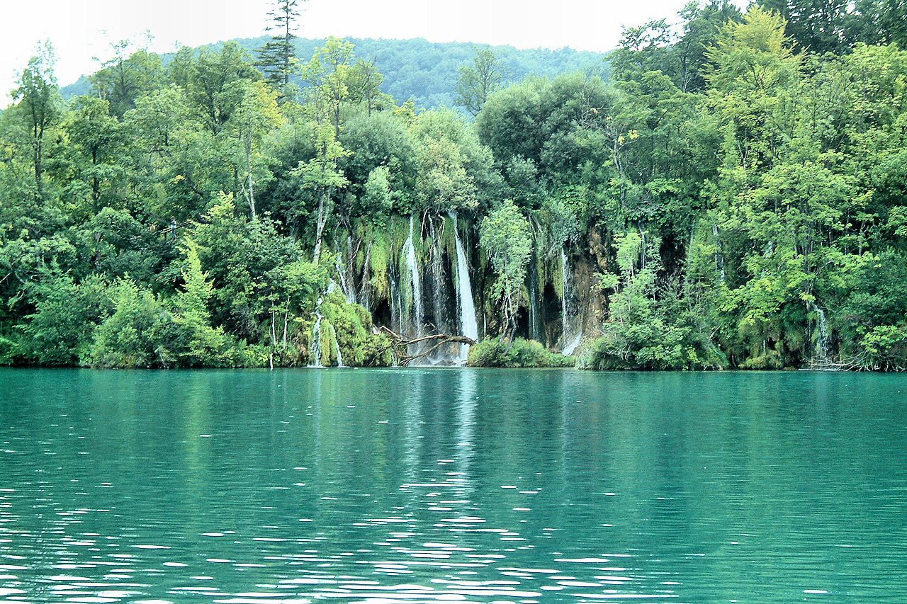Cascate e acqua turchese nei Laghi di Plitvice