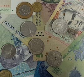 monete e banconote dal mondo